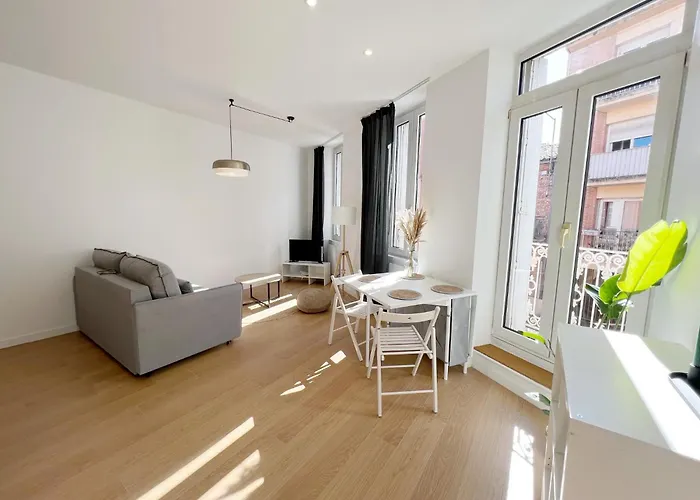 Apartment Le Trefle De Falguiere - Hypercentre- Gare Toulouse